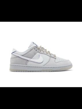 Nike Dunk Low "Wolf Grey Pure Platinum"